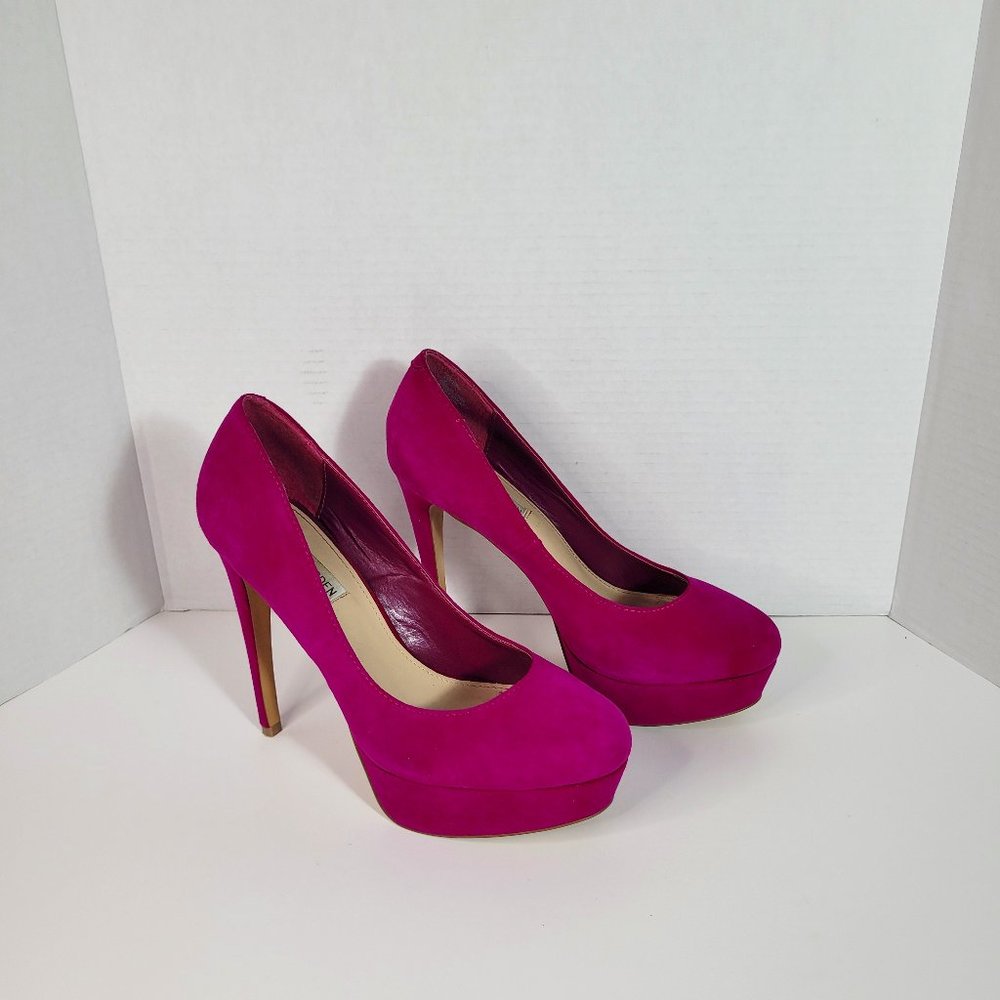 Steve Madden DEMANDO Magenta Women's Heels Size 9M